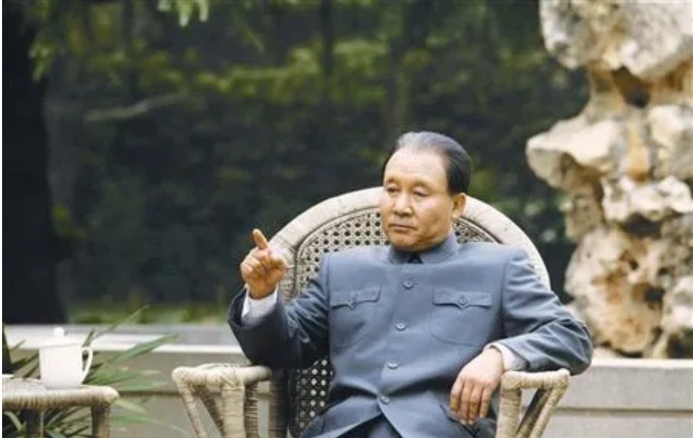 曾道道人資料免費(fèi)大全，探索個(gè)人經(jīng)歷與成就的奧秘，曾道道人資料大全，揭秘個(gè)人經(jīng)歷與成就奧秘